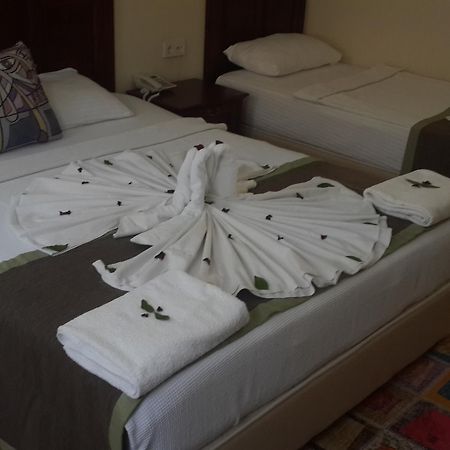 Hadrian Gate Hotel Antalya Buitenkant foto